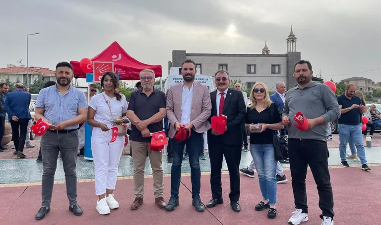 CHP Kayseri il yönetiminden 23 Nisan etkinliği — haber görseli
