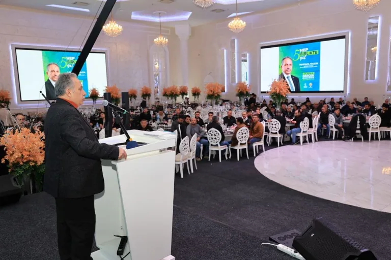 Talas Belediye Başkanı Mustafa Yalçın, bina görevlileriyle bir araya geldi — haber görseli
