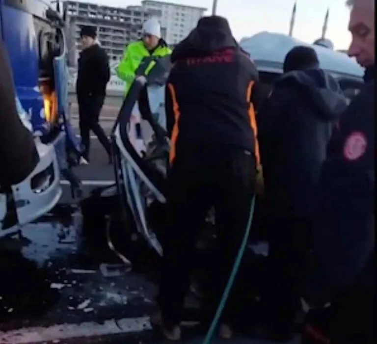 Kayseri Kuzey Çevre Yolunda Feci Kaza! 2 Ölü 1 Yaralı — haber görseli
