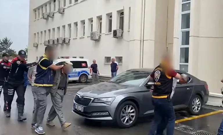 Kurban Pazarı’nda Polise Saldıran Şehir Eşkıyaları Yakalandı — haber görseli