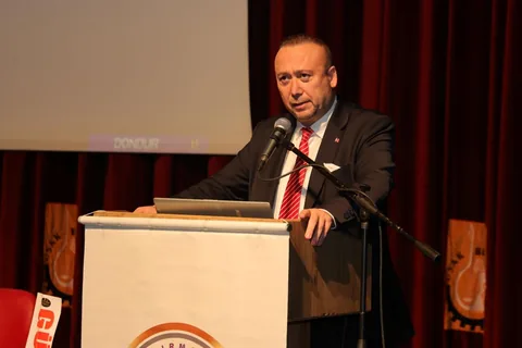 Uşak Belediye Başkanı'ndan Suriyelilere Tek Yönlü Dönüş Bileti! — haber görseli