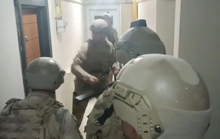 9 İlde Organize Suç Örgütlerine Operasyon: 106 Şüpheli Yakalandı — haber görseli