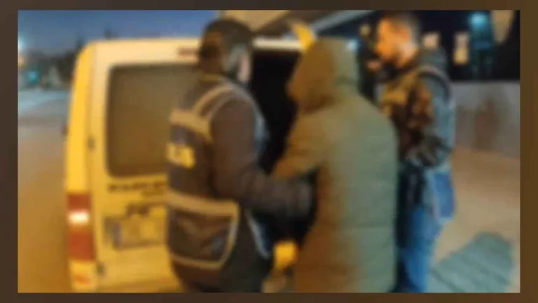 Önce Kameralara Sonra Polise Yakalandılar! İşyerinden Eşya Çalan 2 Şüpheli Yakalandı — haber görseli