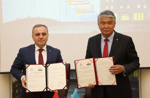 ERÜ İle TÜRKSOY Arasında İş Birliği Protokolü İmzalandı — haber görseli