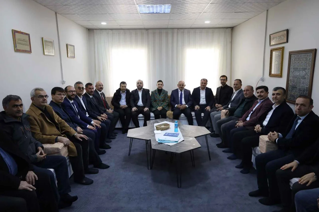 Yahyalı Ailem Derneği Törenle Açıldı — haber görseli