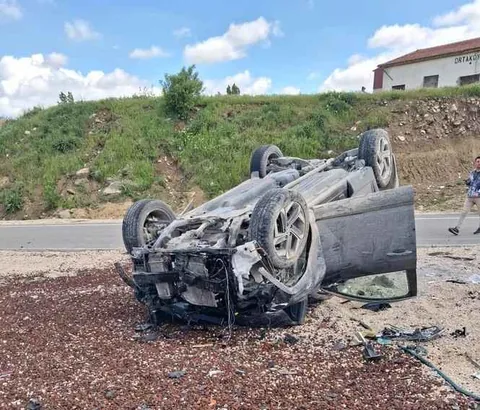 SonDakika Haber.. Aksaray'da Korkunç Kaza! 1 Ölü, 1'i Ağır 2 Yaralı — haber görseli