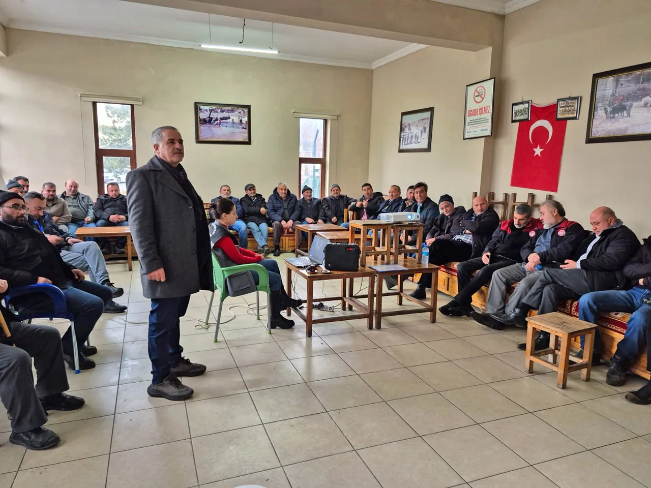 Talas’ta Çiftçinin Bilgi Mesaisi Başladı: 2026 Eğitim Seferberliği Başakpınar’da Start Aldı! — haber görseli