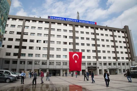 İstanbul’da 2 Suç Örgütüne Yönelik Operasyon: 46 Tutuklama — haber görseli