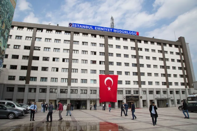 İstanbul’da 2 Suç Örgütüne Yönelik Operasyon: 46 Tutuklama — haber görseli