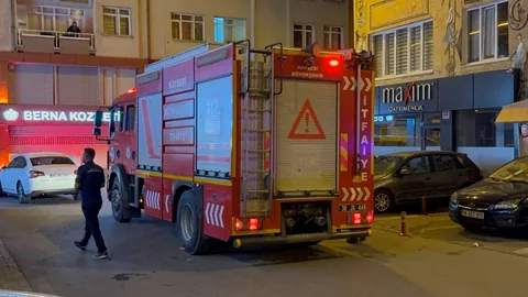 Apartmanı Saran Yanık Kokusu Paniğe Neden Oldu! İtfaiye ve Polis Seferber Oldu — haber görseli
