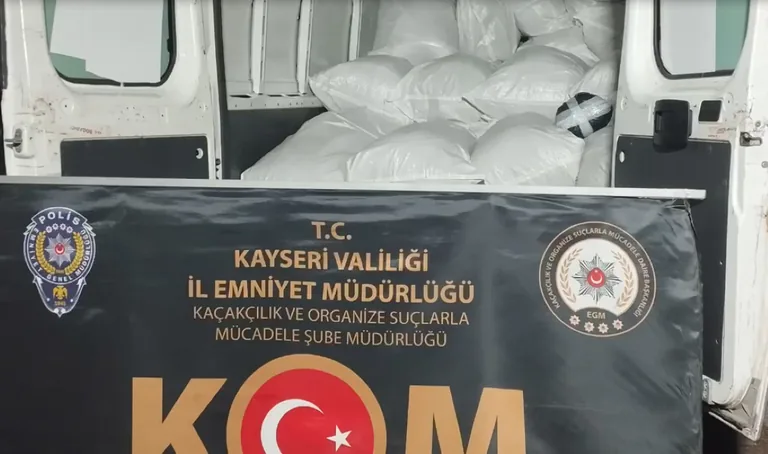 KAYSERİ’DE 1 TON 450 KİLO KAÇAK TÜTÜN ELE GEÇİRİLDİ! — haber görseli