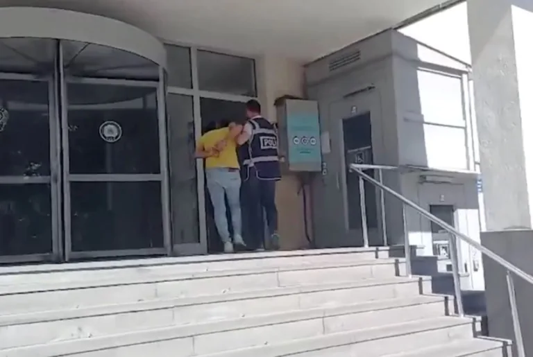 Hırsızlık Suçundan 10 Yıl 9 Ay Kesinleşmiş Cezası Bulunan Firari Kayseri'de Yakalandı — haber görseli