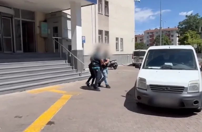 Kayseri'de Suç Makinesi Yakalandı: 14 Hırsızlık ve 17 Suç Kaydı — haber görseli