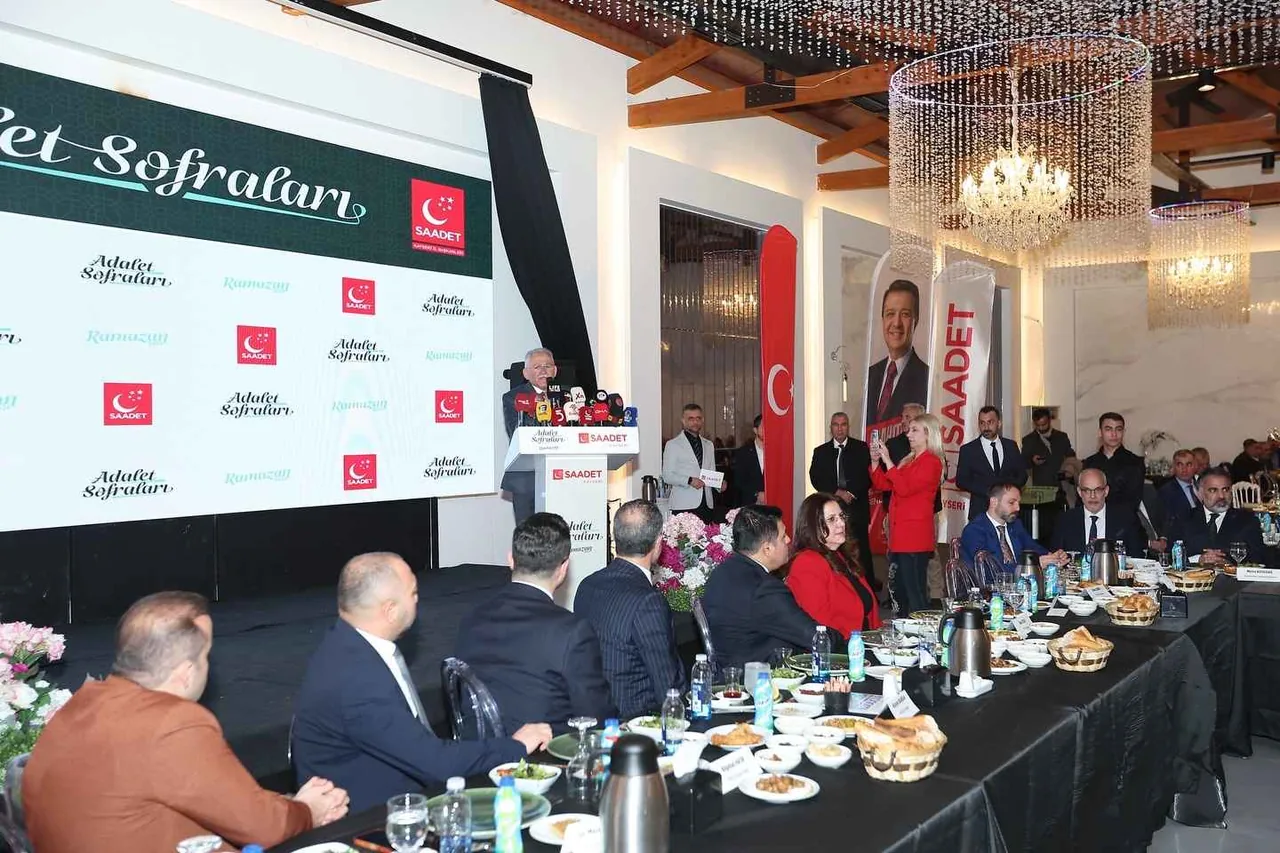 Saadet Partisi, siyasi partilerle ‘Adalet Sofraları’nda buluştu — haber görseli