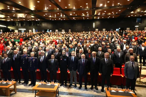 6 Şubat Şehitleri Kayseri’de Anıldı: “Bu Millet Asla Yıkılmaz” — haber görseli