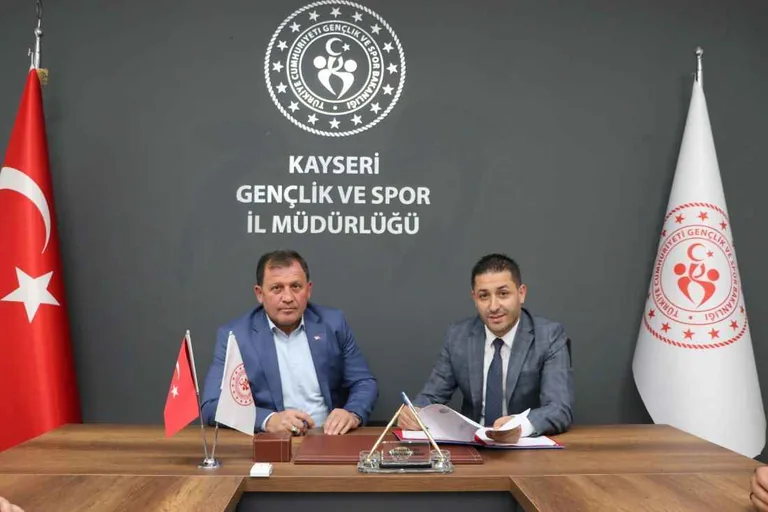 Gençlik ve Spor İl Müdürlüğü İle Ülkü Ocakları ‘Gençlik Protokolü' imzaladı — haber görseli