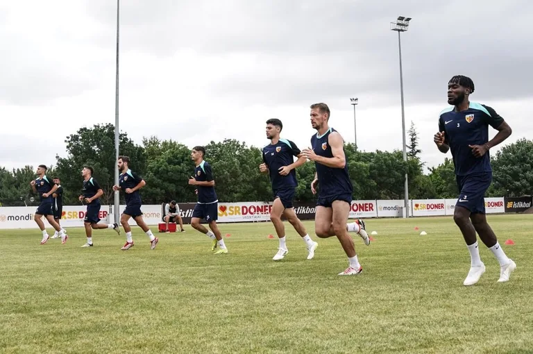 Kayserispor, 2024-2025 Sezonu Hazırlıklarına Dayanıklılık Testi İle Devam Etti — haber görseli