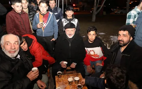 Başkan Çolakbayrakdar, Ramazan'da Her Akşam Kocasinan Sakinleriyle Birlikte — haber görseli
