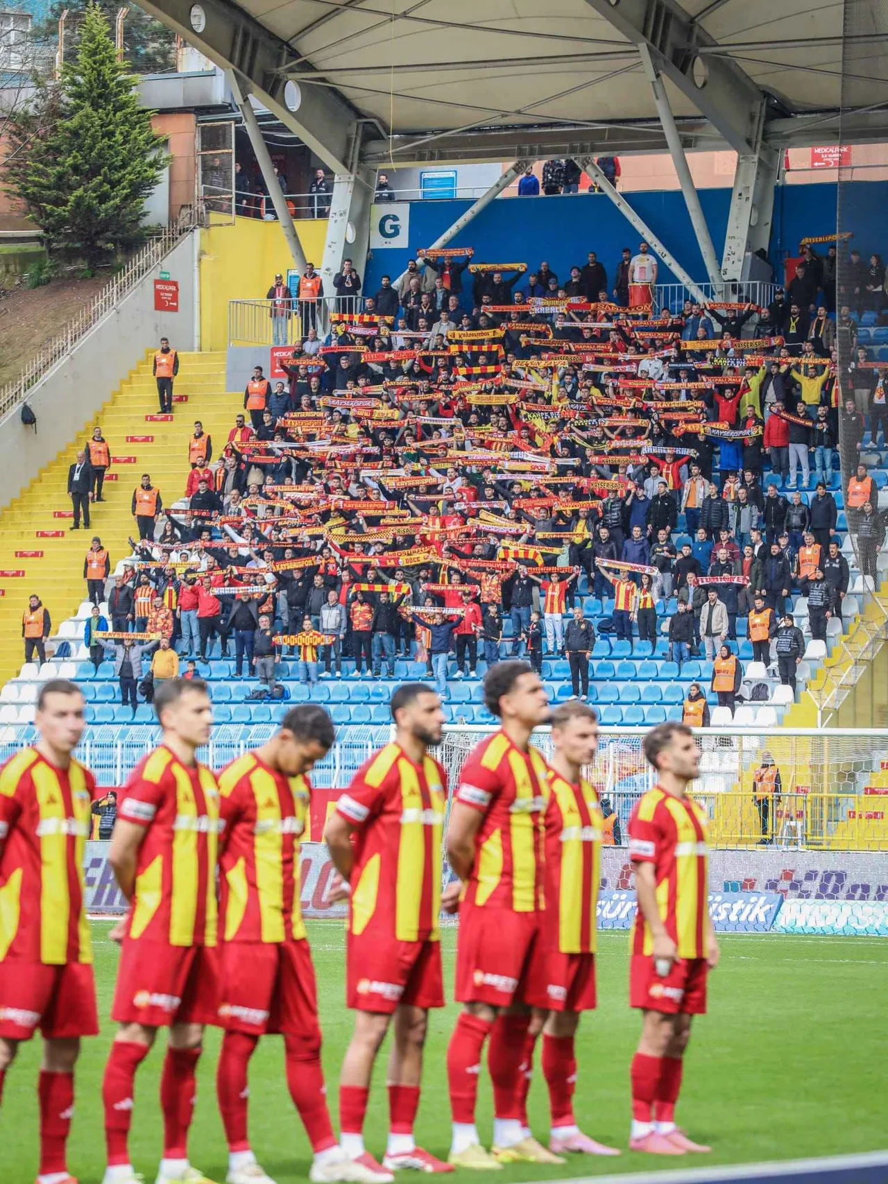 Kayserispor’a İstanbul Şoku: Kasımpaşa Deplasmanında 2-0’lık Mağlubiyet! — haber görseli