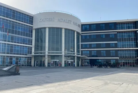 Motosikleti yağmaladığı gerekçesiyle yargılanan şahıs suçlamayı reddetti — haber görseli