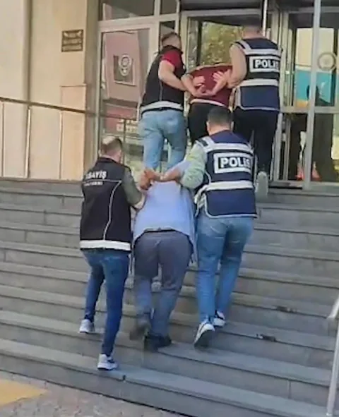 Kasten Öldürme Suçundan Aranan 2 Hükümlü Kayseri'de Yakalandı — haber görseli