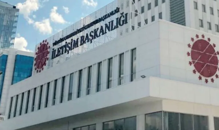 Uyku Apnesi Tanısı Konan Kişiler Ehliyet Alamayacak İddiaları Doğru Mu? İletişim Başkanlığı'ndan Açıklama  — haber görseli