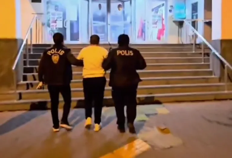 Kayseri’de Şüpheli Araçta Yapılan Aramada, Uyuşturucu Madde Ele Geçirildi — haber görseli