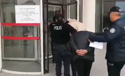 Kayseri’de Bıçaklı Gaspçılar Yakalandı — haber görseli