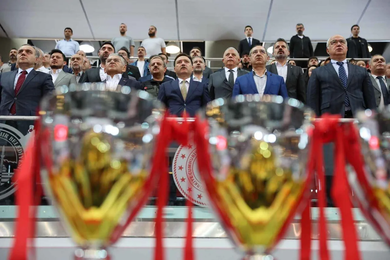 İmam Hatip Spor Oyunları’nda Rekor Final: 3 Bin Sporcu Sahaya İndi! — haber görseli
