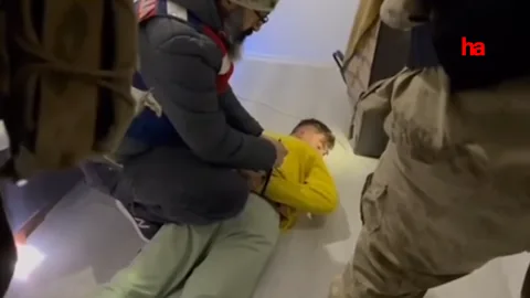 Uyuşturucu Ticareti Yapan 6 Kişi Jandarma Ekiplerince Yakalandı — haber görseli