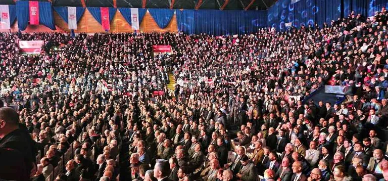 Saadet Partisi'nde yeni genel başkan Mahmut Arıkan — haber görseli