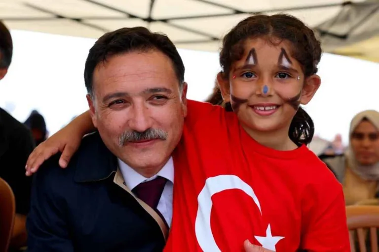 Vali Gökmen Çiçek, Bünyan’daki Yaz Şenliğine Katıldı — haber görseli