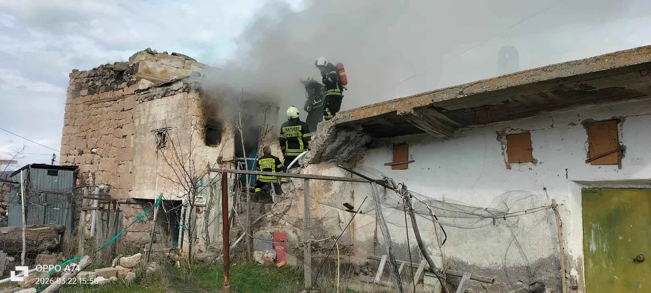 Son Dakika... Kayseri Yemliha'da Müstakil Evde Yangın Paniği — haber görseli