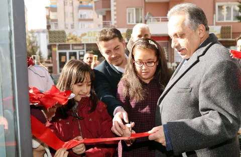 Talas'ta En Fazla Açılan İş Yerleri: Bakkallar, Kuaförler ve Çiğ Köfte Salonları — haber görseli