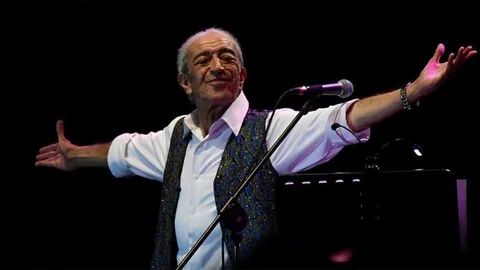 Usta sanatçı Edip Akbayram yoğun bakımda!  — haber görseli