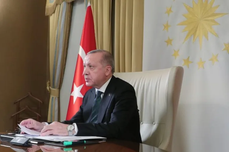Görevden alma ve atama karaları Resmi Gazete'de yayımlandı! Çok Sayıda Görev Değişikliği Var — haber görseli
