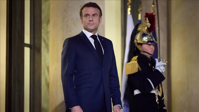 Fransa Cumhurbaşkanı Macron, Meclis'i feshederek erken seçim kararı aldı — haber görseli