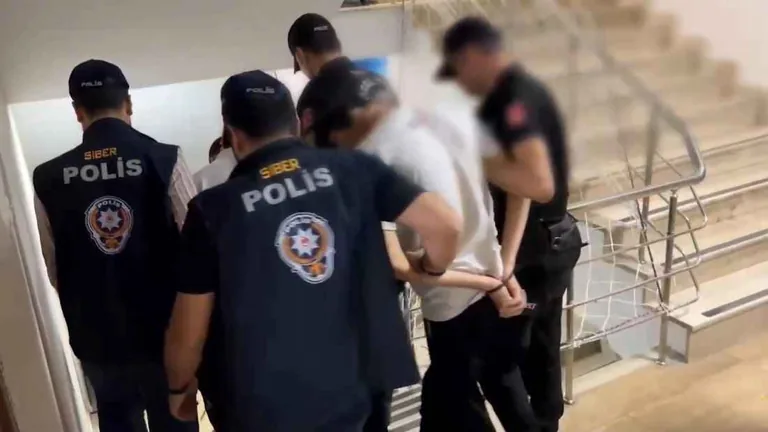 Yasa Dışı Bahis Ağında Büyük Darbe: 3 Milyar TL’lik Bahis Operasyonunda 19 Tutuklama — haber görseli