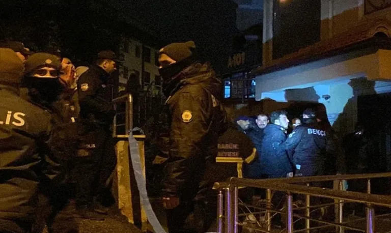 Bir Anlık Dalgınlık Faciaya Neden Oldu: Isıtıcı Üzerinde Unutulan Çakmak Gazı Patladı, Ev Küle Döndü — haber görseli