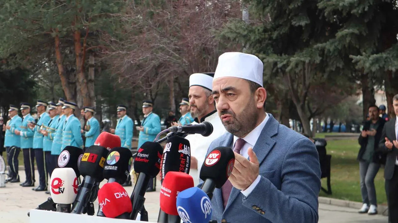 18 Mart’ta Kayseri Tek Yürek Oldu! Vali Gökmen Çiçek, Şehit Aileleri İle Bir Araya Geldi — haber görseli