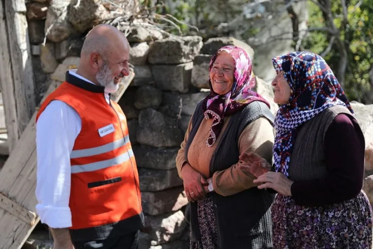 Kocasinan Belediyesi Kırsal Mahalle Mezarlıklarını Yeniliyor — haber görseli