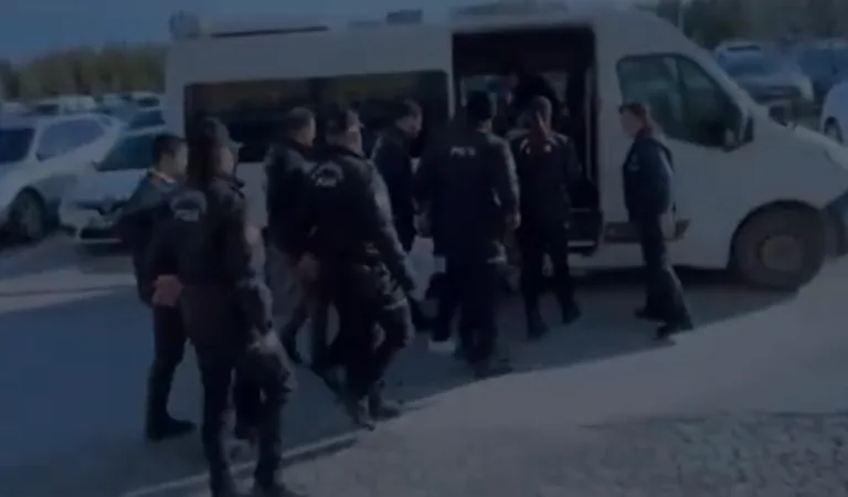 Kayseri’de Siber Vurgun! Sahte Site ve Zararlı Yazılımla 47 Kişiyi Dolandıran Şebeke Çökertildi — haber görseli