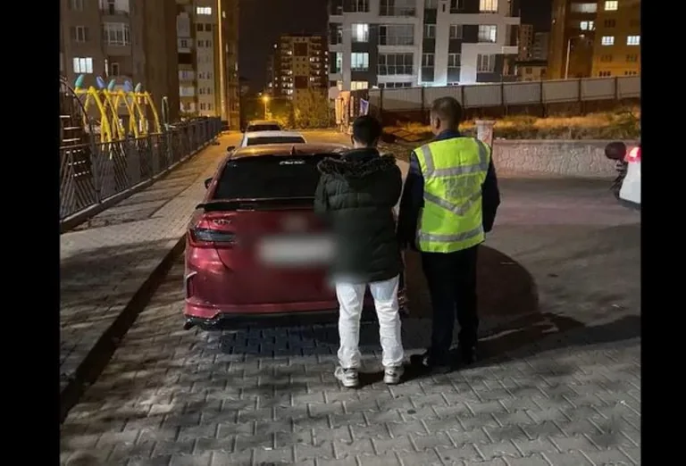 Trafik Terörü Yine İş Başında! Kayseri Caddeleri Hızlı ve Öfkeli Film Seti Gibi — haber görseli