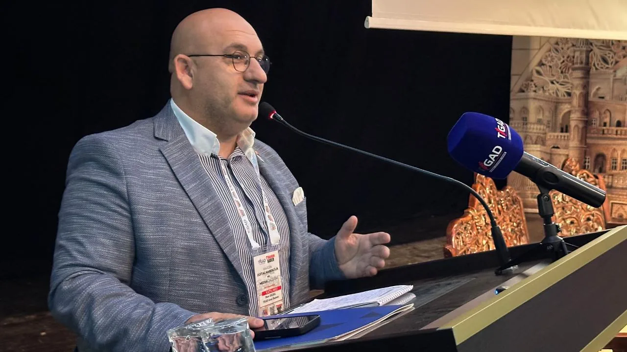 TİGAD Başkanı Geçgel’den 1 Mayıs Mesajı: "Kamu Kaynakları İsraf Edilirken Basın Emekçisinin Yok Sayılması Kabul Edilemez" — haber görseli