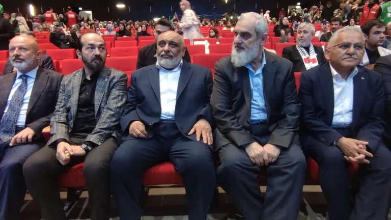 Yetim Gülerse Dünya Güler! Kayseri'de Yetim Dayanışma Gecesi Düzenlendi — haber görseli