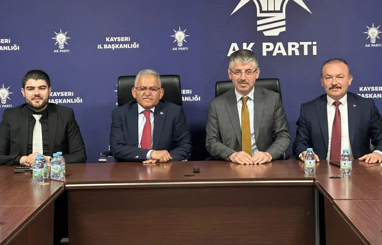 Başkan Büyükkılıç, Cumhurbaşkanı Erdoğan ile Bayramlaştı — haber görseli