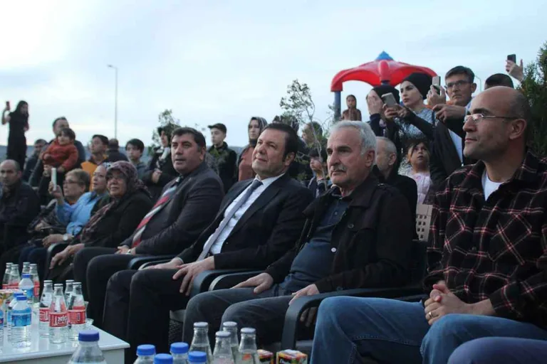 Özel Çocuklar İçin Asker Kına Gecesi Düzenlendi — haber görseli