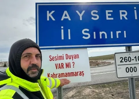 Depremzedeler İçin Tek Başına Yürüyüş Başlatan Başkan Adayı, KAYSERİ'de — haber görseli