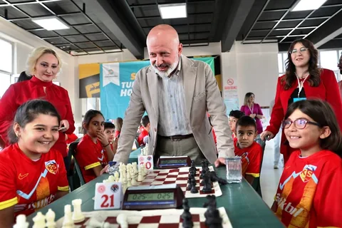 Kocasinan, Türkiye Satranç Kupası’na Ev Sahipliği Yapıyor — haber görseli