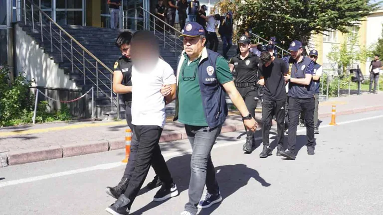 Kayseri Merkezli 4 İlde Operasyon! Yasa Dışı Bahis Çetesi Çökertildi: 58 Gözaltı — haber görseli